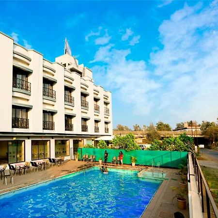 Hotel Aristro Lonavala Exterior photo
