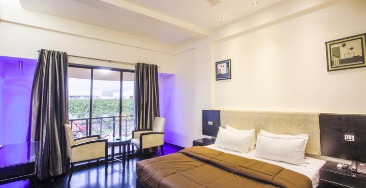 Hotel Aristro Lonavala Exterior photo