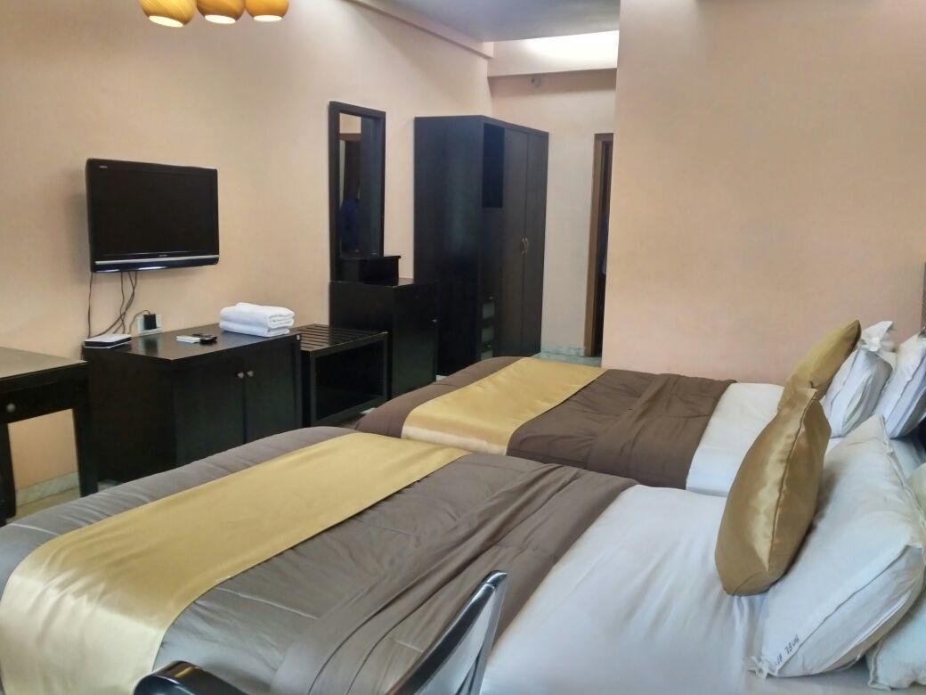 Hotel Aristro Lonavala Exterior photo